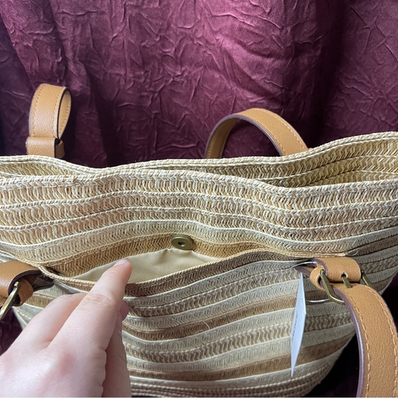 Sonoma Tan Stripe Tote Bag - Picture 5 of 8